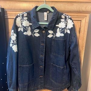 ANTHROPOLOGIE 

Women's Blue Denim Jacket with White Floral Embroidery